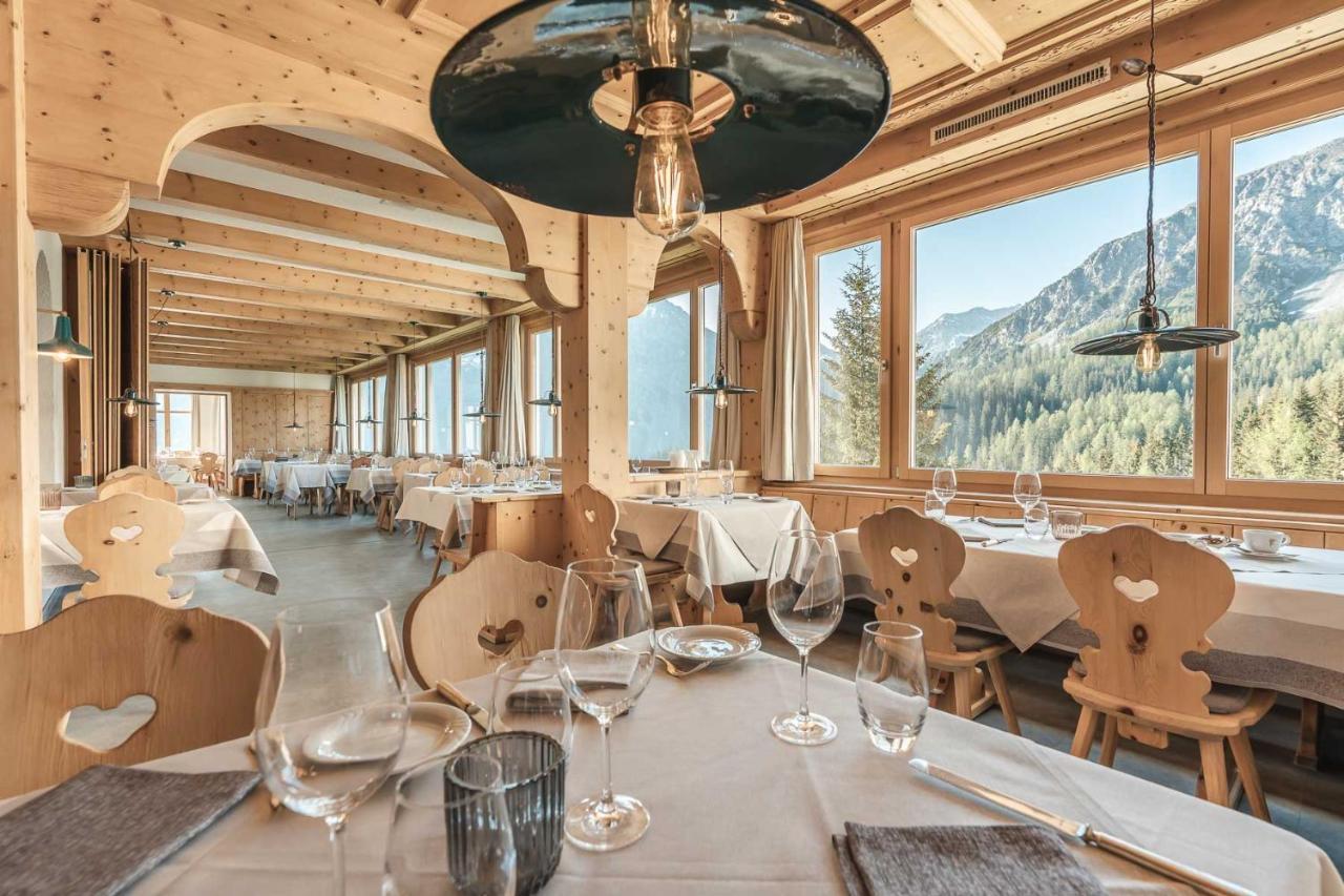 Hotel Alpensonne - Panoramazimmer & Restaurant Arosa Eksteriør bilde