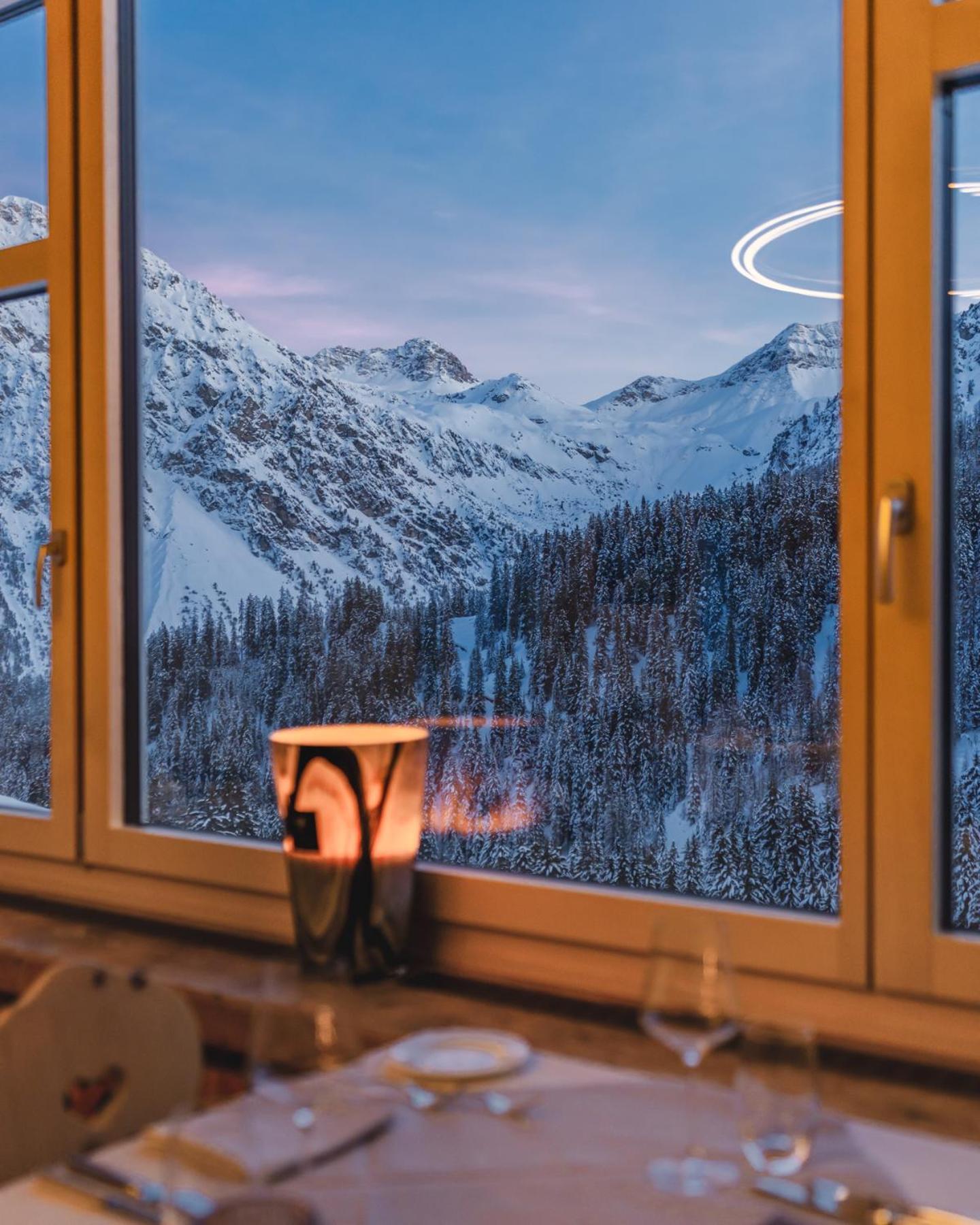 Hotel Alpensonne - Panoramazimmer & Restaurant Arosa Eksteriør bilde
